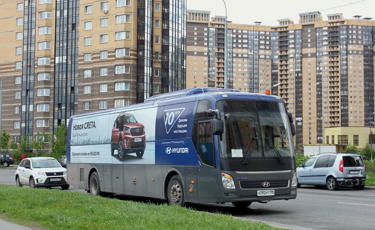 Санкт-Петербург, Hyundai Universe Xpress Noble № А 592 НТ 198