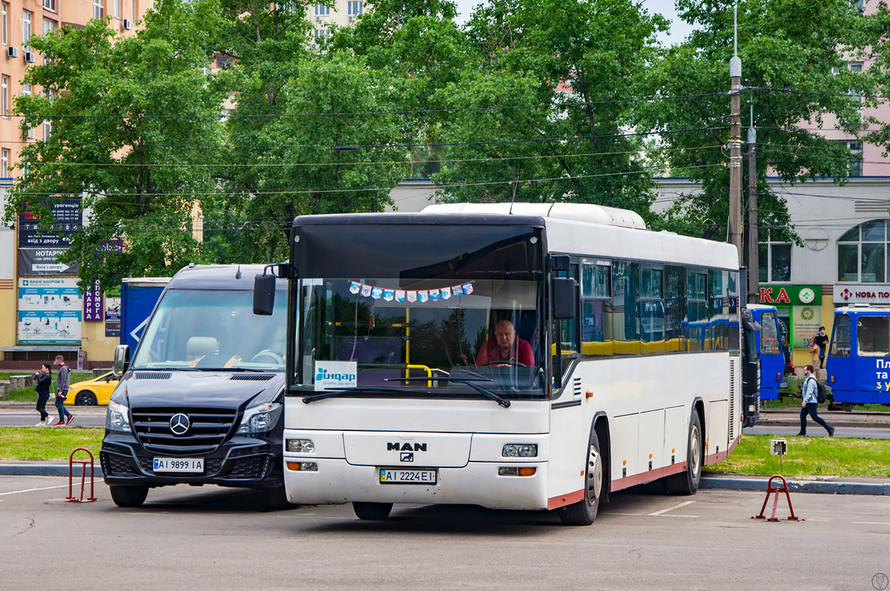 Kyjevská oblast, MAN A72 Lion's Classic SÜ263 č. AI 2224 EI