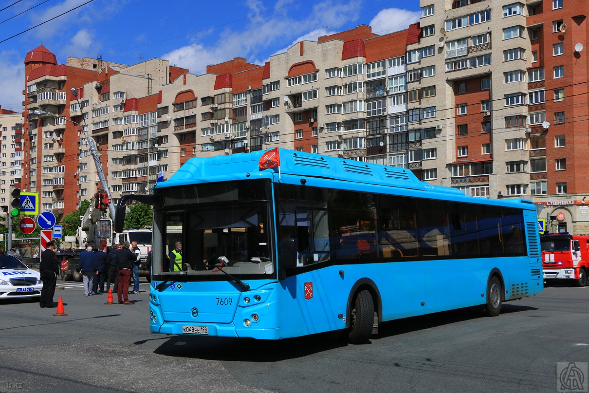 Санкт-Петербург, ЛиАЗ-5292.67 (CNG) № 7609