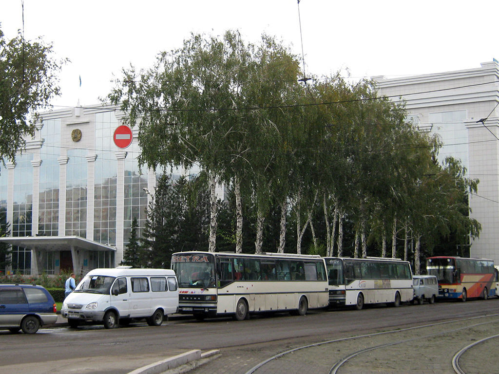 Абайская область, Setra S215ÜL (France) № F 631 XEM; Усходне-Казахстанская вобласць — Разные фотографии