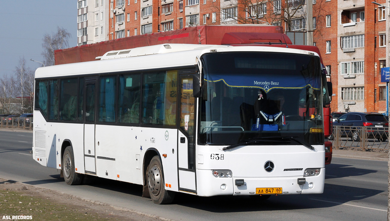 Псковская область, Mercedes-Benz O345 Conecto H № 638