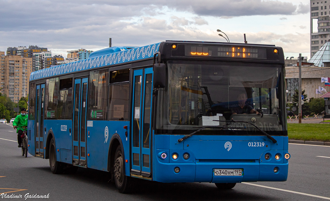 Moskau, LiAZ-5292.22 (2-2-2) Nr. 012319