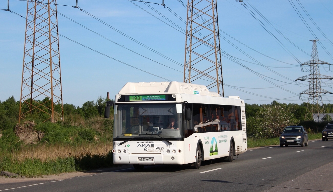 Санкт-Петербург, ЛиАЗ-5292.67 (CNG) № Е 223 НР 198