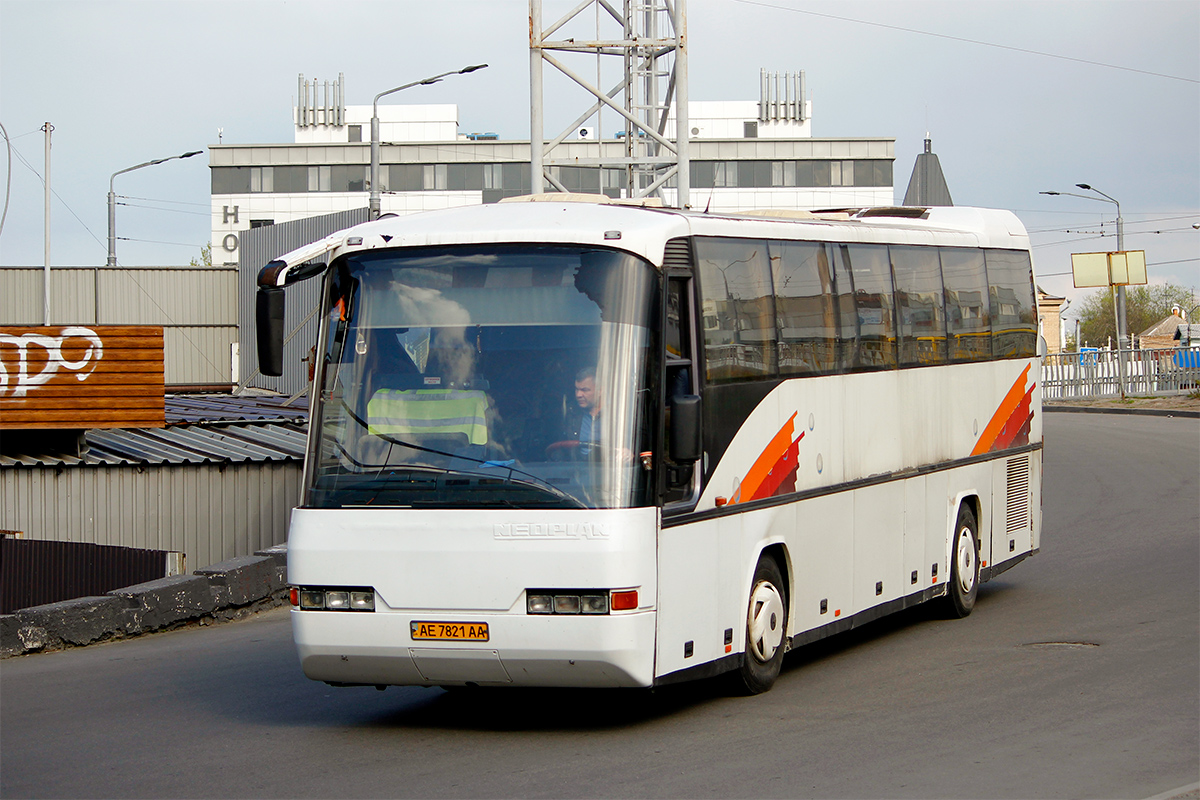 Днепропетровская область, Neoplan N316SHD Transliner № AE 7821 AA