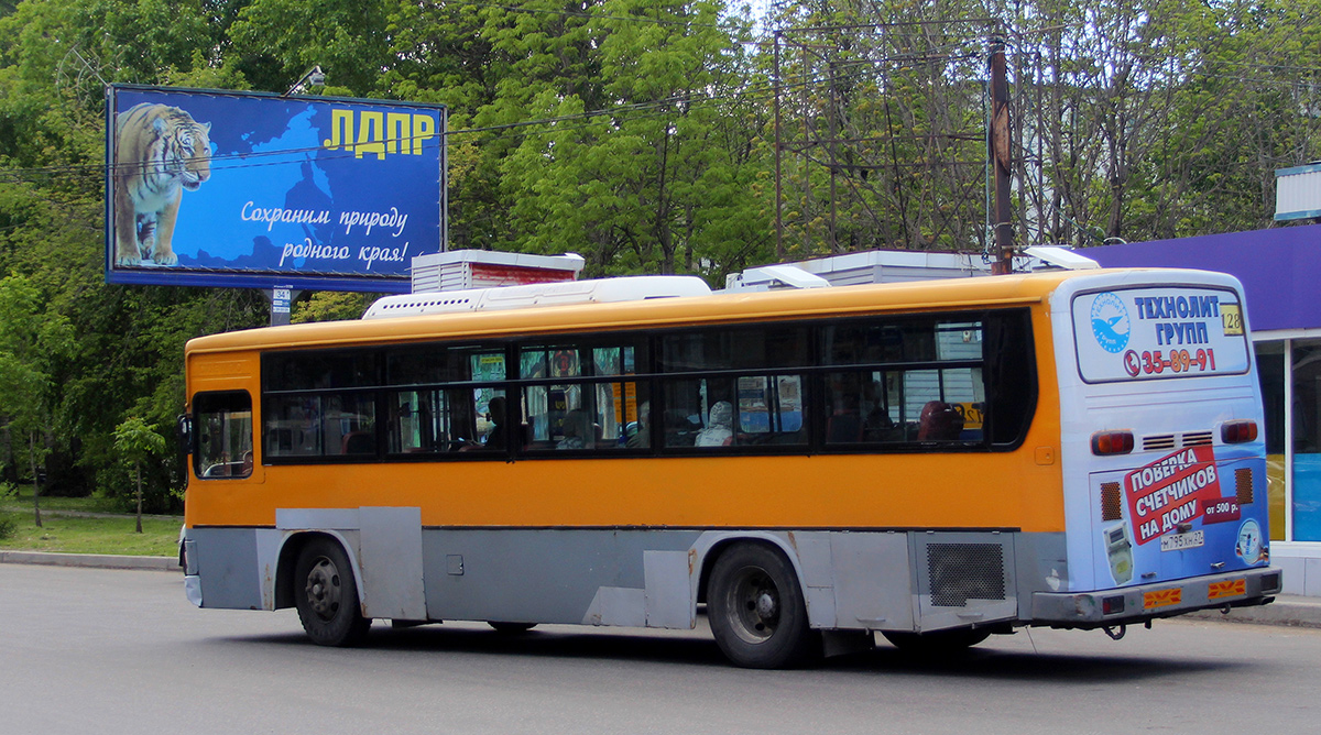 Хабаровский край, Daewoo BS106 Royal City (Busan) № М 795 ХН 27