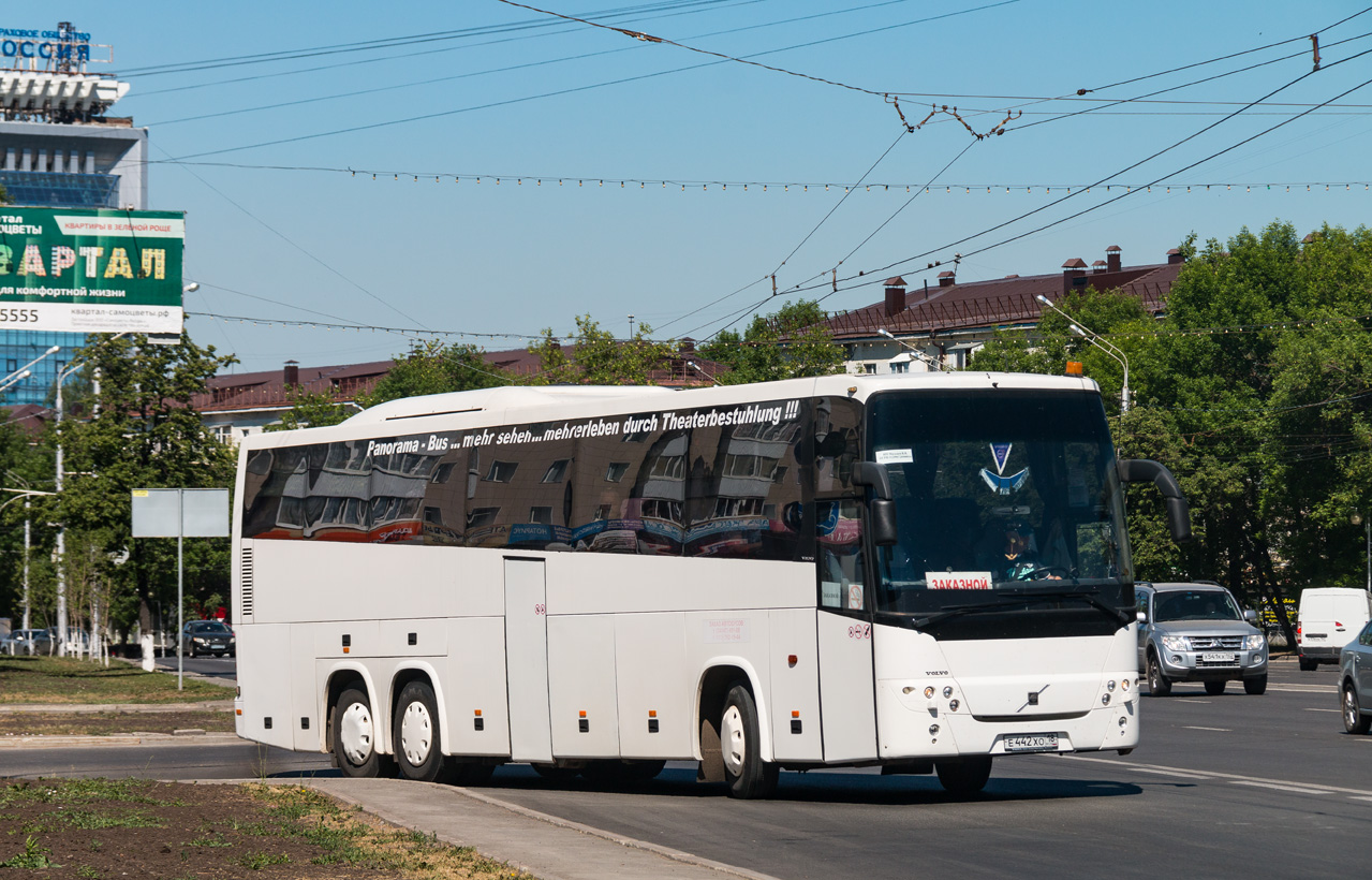 Удмуртия, Volvo 9900 № Е 442 ХО 18