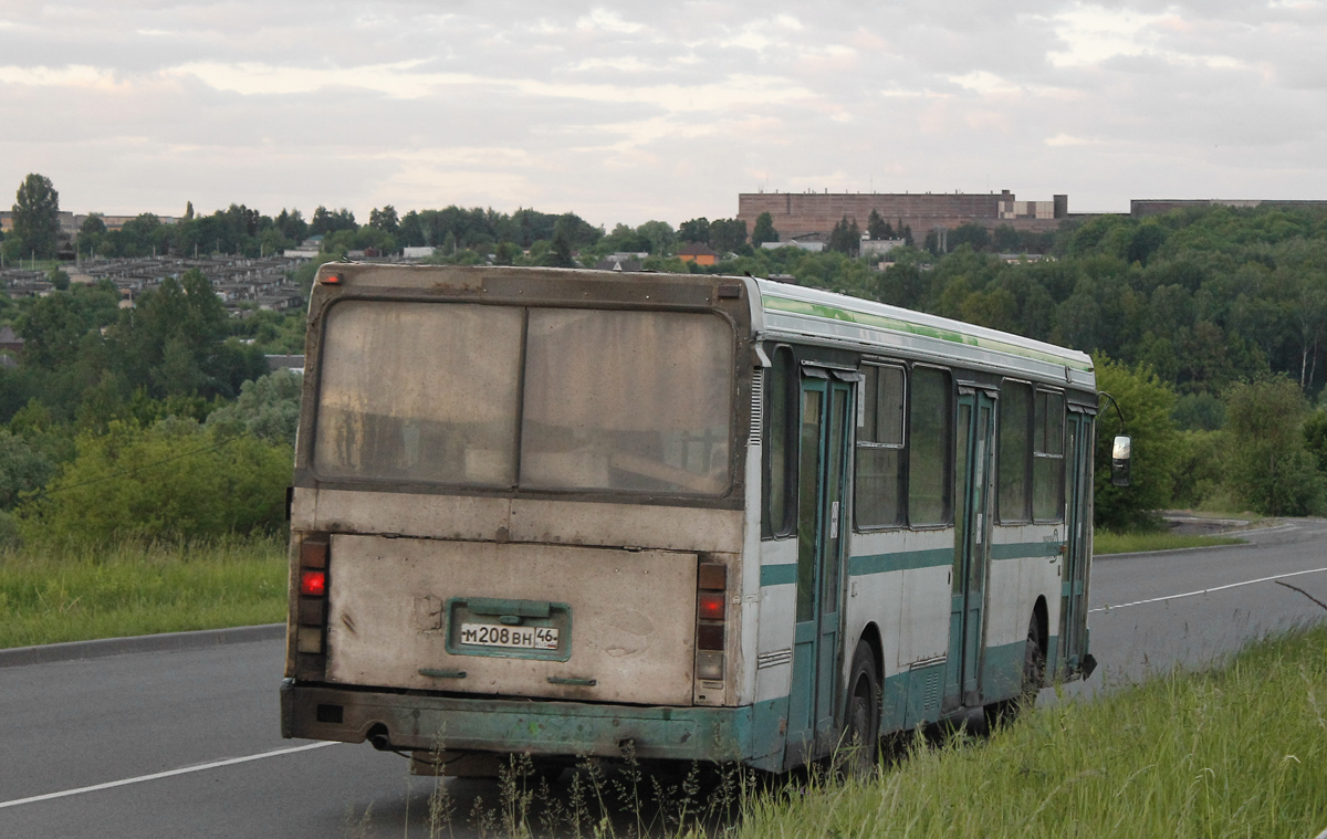 Курская область, ЛиАЗ-5256.25 № М 208 ВН 46