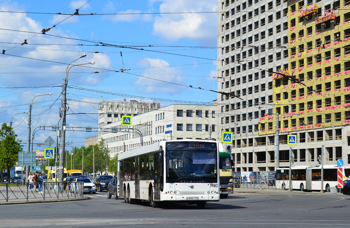 Санкт-Петербург, Волжанин-6270.06 