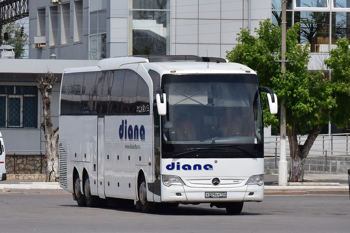 Волгоградская область, Mercedes-Benz Travego II L SHD 17SHD № А 909 КМ 134