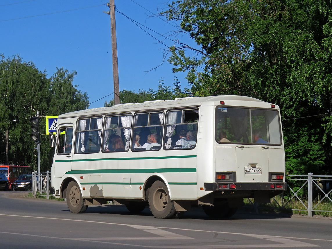 Кировская область, ПАЗ-3205-110 № С 314 АУ 43