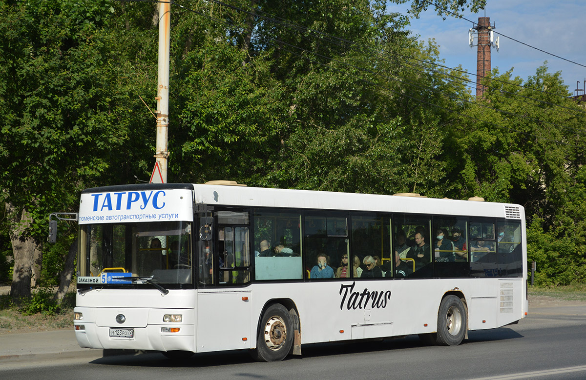 Тюменская область, Yutong ZK6118HGA № Н 123 РО 72