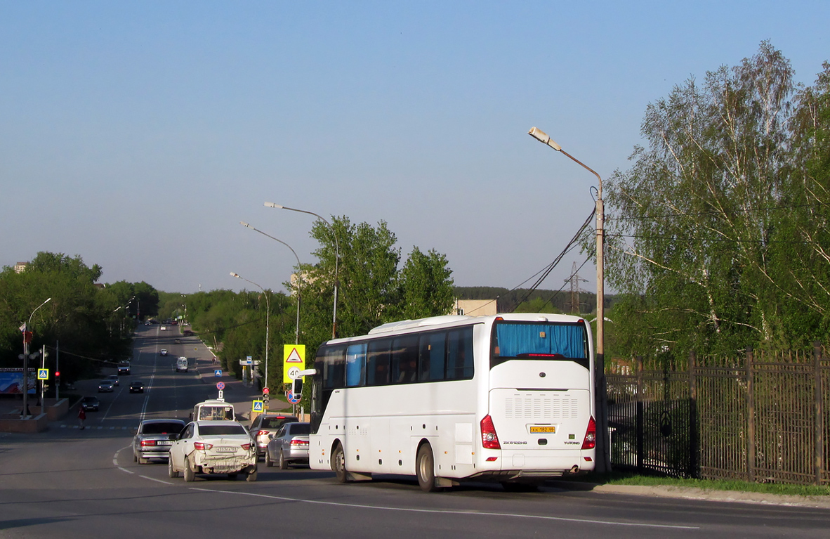 Свердловская область, Yutong ZK6122H9 № КН 182 66