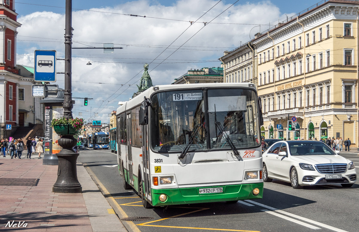 Санкт-Петербург, ЛиАЗ-5293.60 № 3831