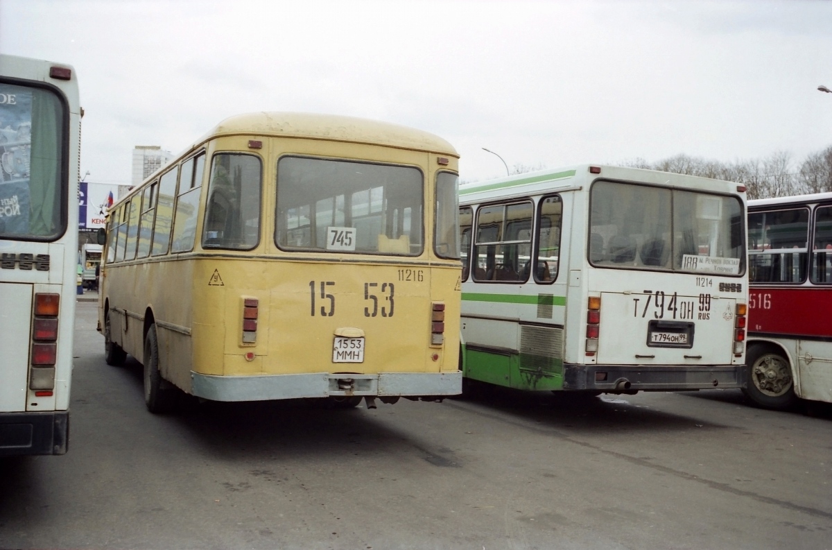 Moscow, LiAZ-677MB # 11216