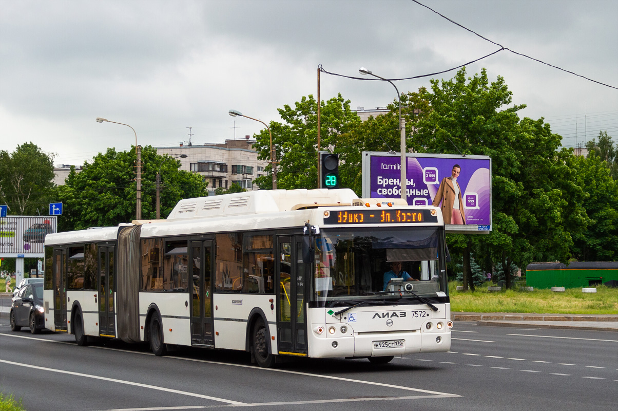 Санкт-Петербург, ЛиАЗ-6213.71 № 7572