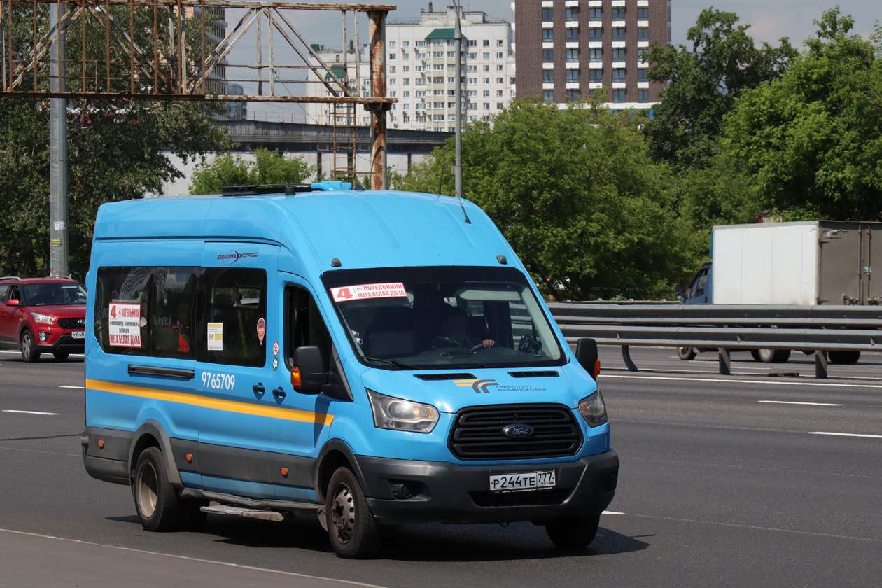 Maskavas reģionā, Ford Transit FBD [RUS] (Z6F.ESG.) № Р 244 ТЕ 777