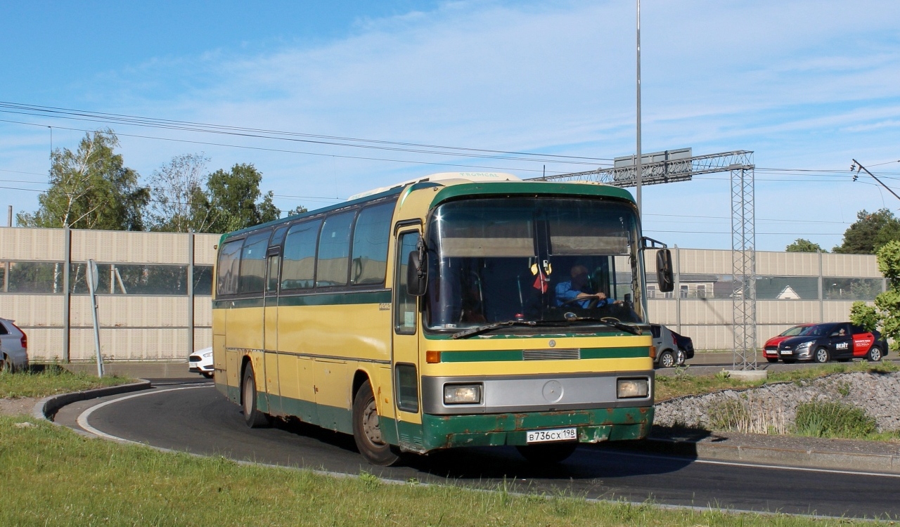 Saint Petersburg, Mercedes-Benz O303-15RHS # В 736 СХ 198