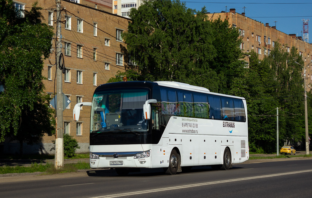 Москва, Yutong ZK6122H9 № О 107 КО 799