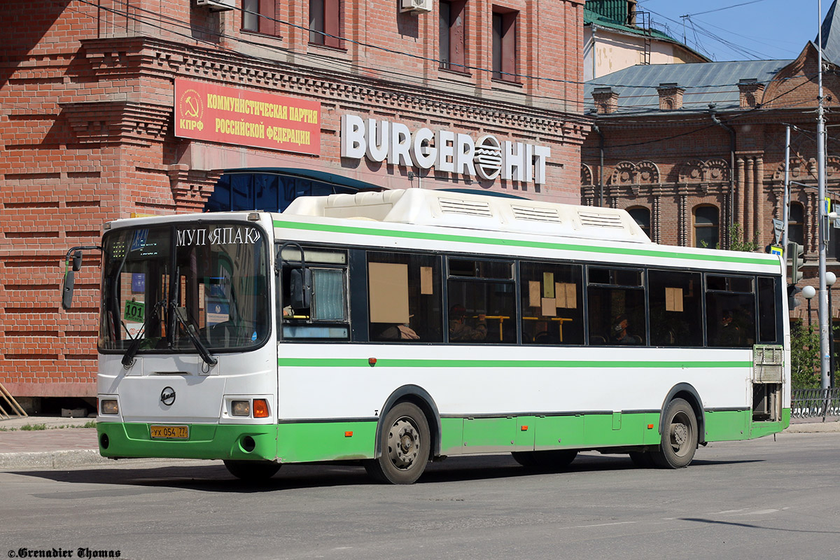 Саха (Якутия), ЛиАЗ-5256.57 № УХ 054 77