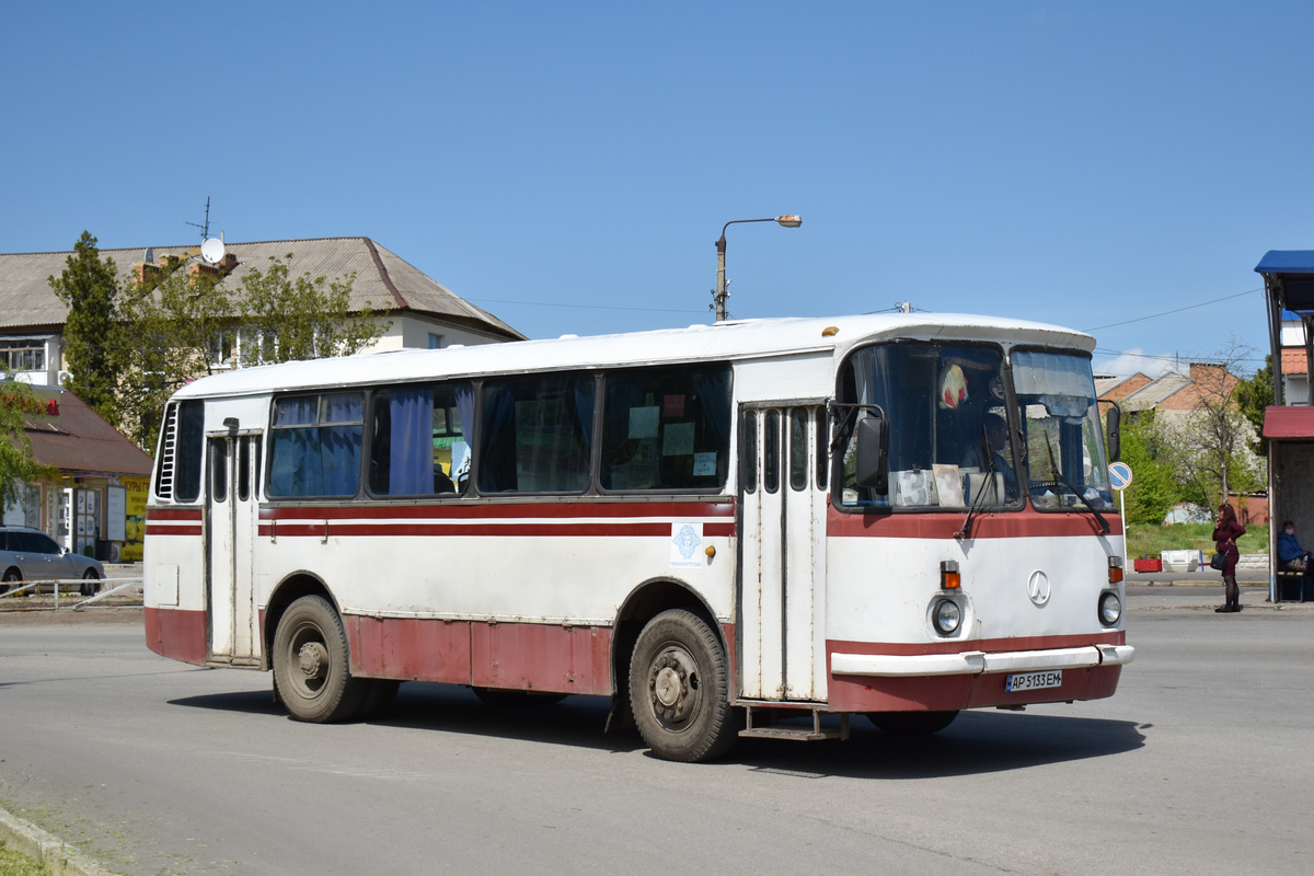 Záporožská oblast, LAZ-695N č. AP 5133 EM