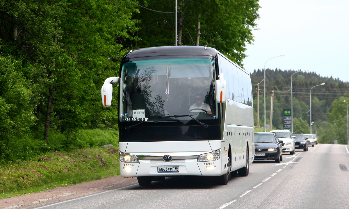 Санкт-Петербург, Yutong ZK6122H9 № В 863 РР 198