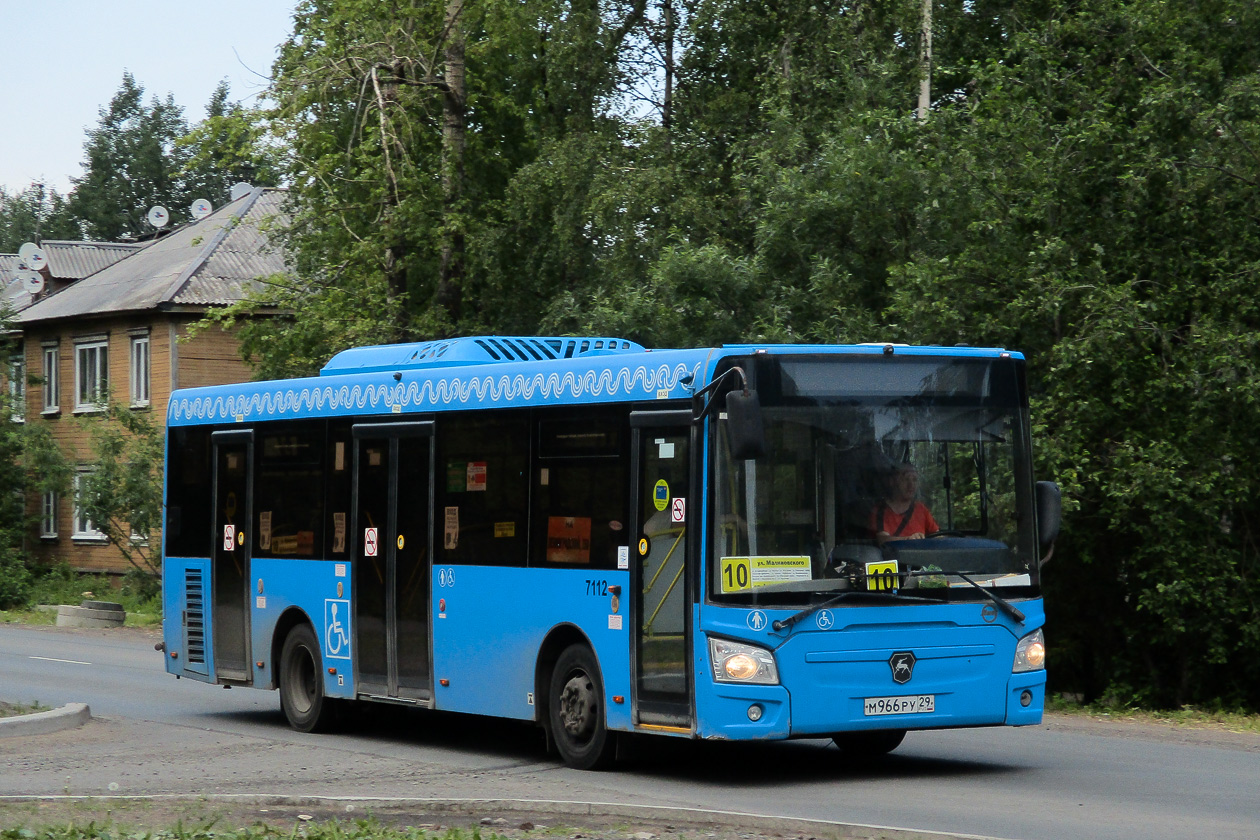 Архангельская область, ЛиАЗ-4292.60 (1-2-1) № 7112