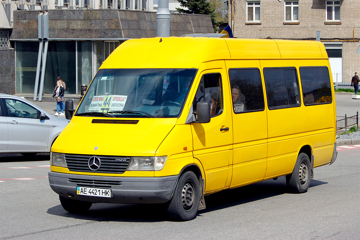 Днепропетровская область, Mercedes-Benz Sprinter W903 312D № AE 4421 HK