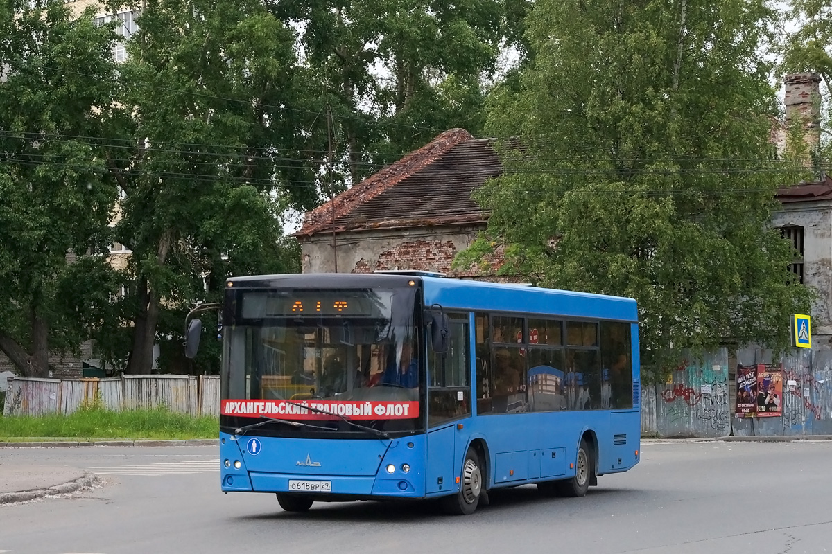 Архангельская область, МАЗ-226.085 № О 618 ВР 29