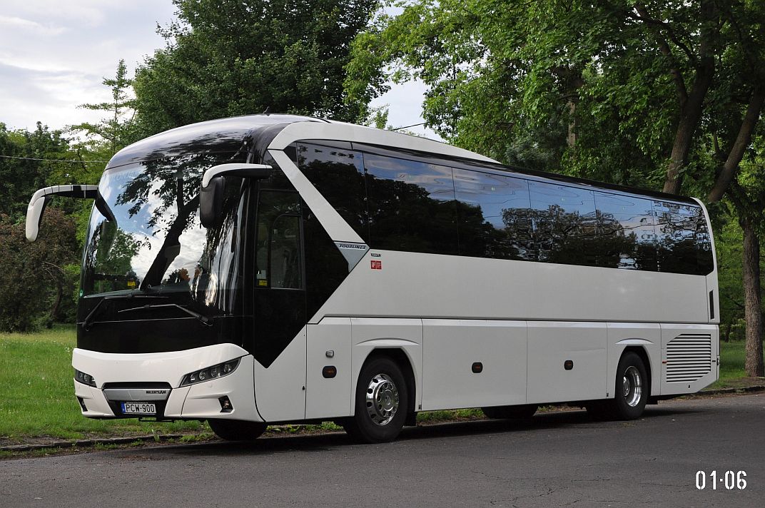 Hungary, Neoplan P21 N2216SHD Tourliner # PCW-900