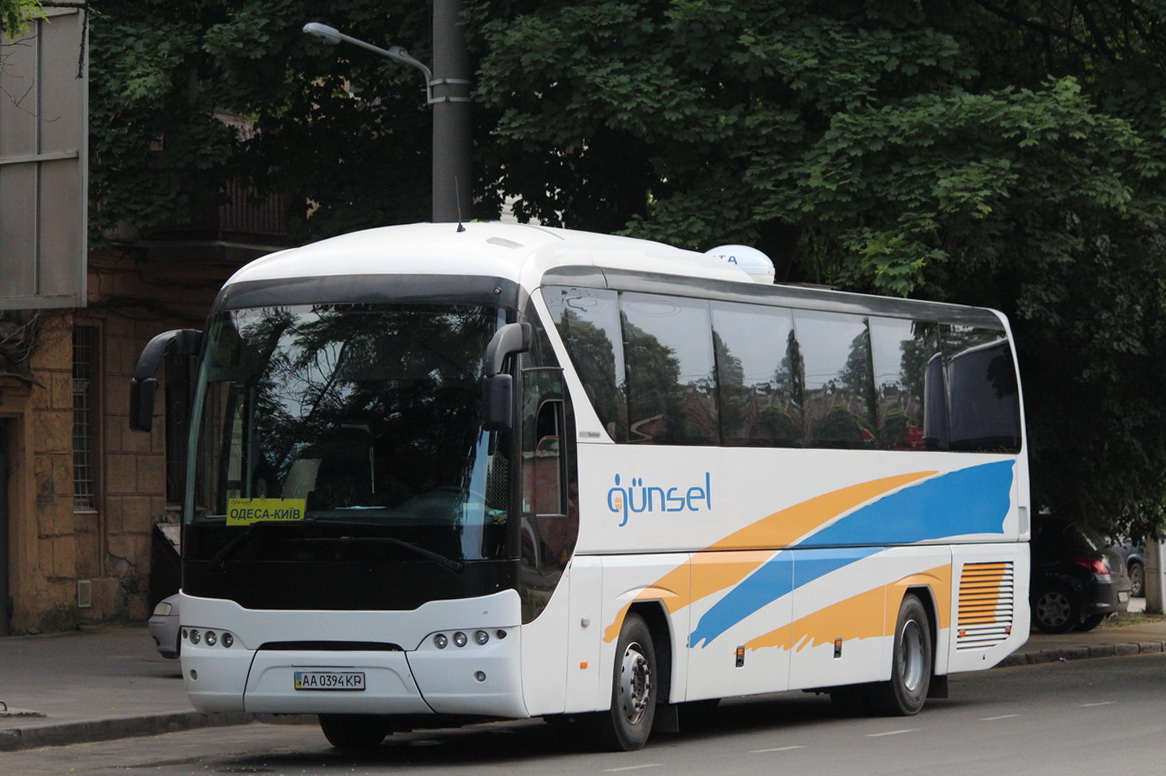 Киев, Neoplan P21 N2216SHD Tourliner SHD № AA 0394 KP