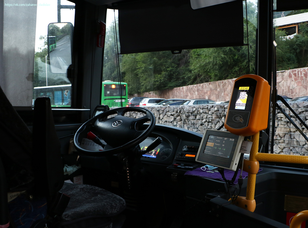 Almaty, Golden Dragon XML6125CR č. 5068