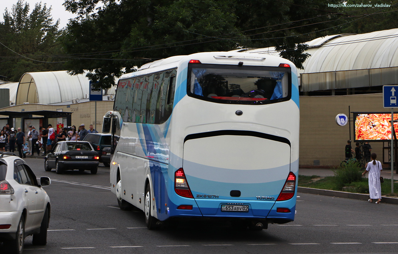 Алматы, Yutong ZK6127H № 653 ABV 02