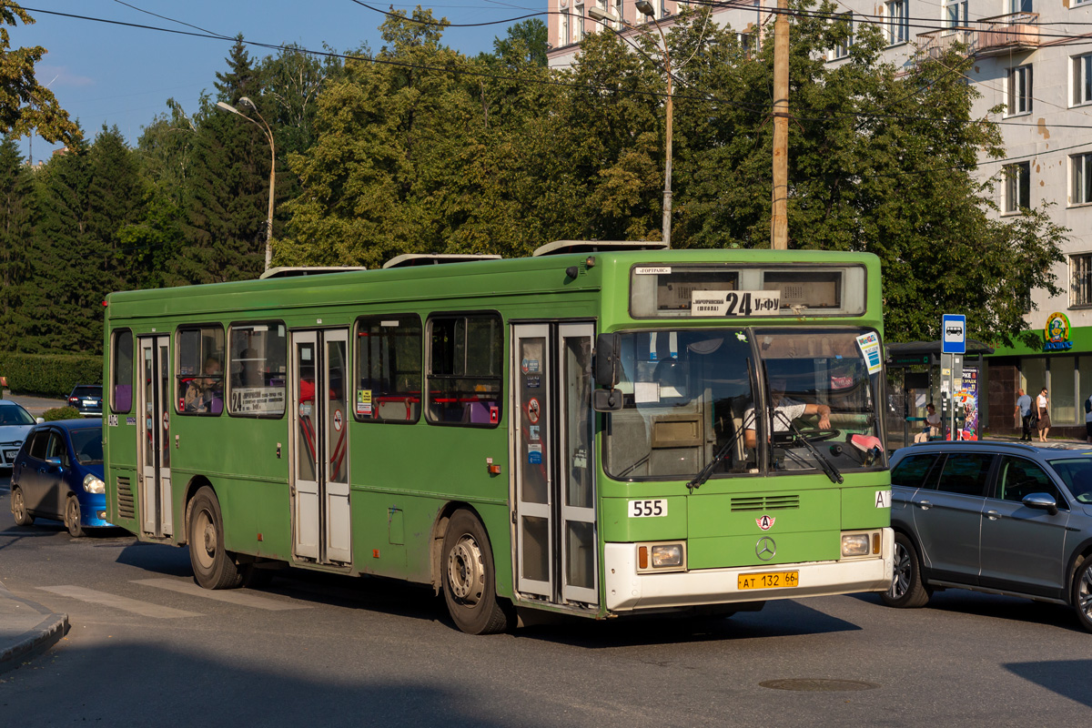 Свердловская область, ГолАЗ-АКА-5225 № 555