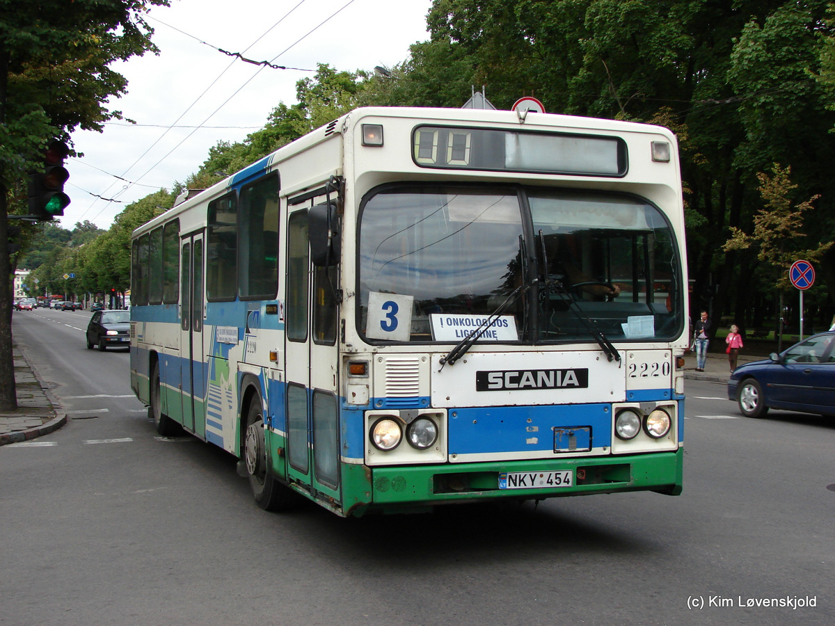 Литва, Scania CR112 № 220