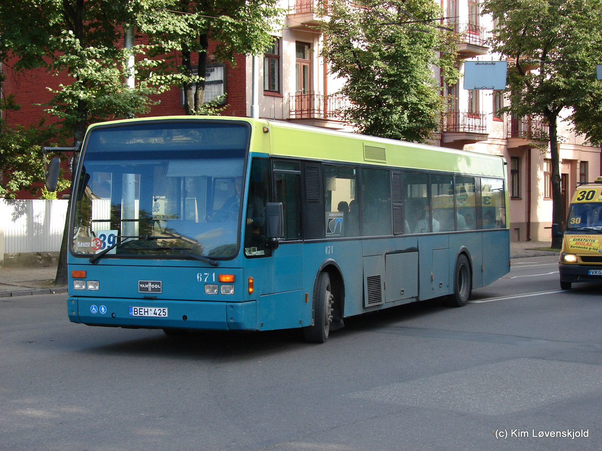 Литва, Van Hool A300 № 671