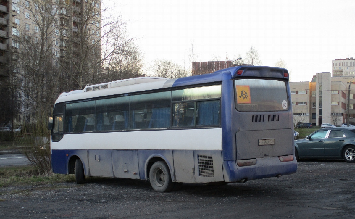 Санкт-Петербург, Hyundai AeroTown № Н 454 ОС 178