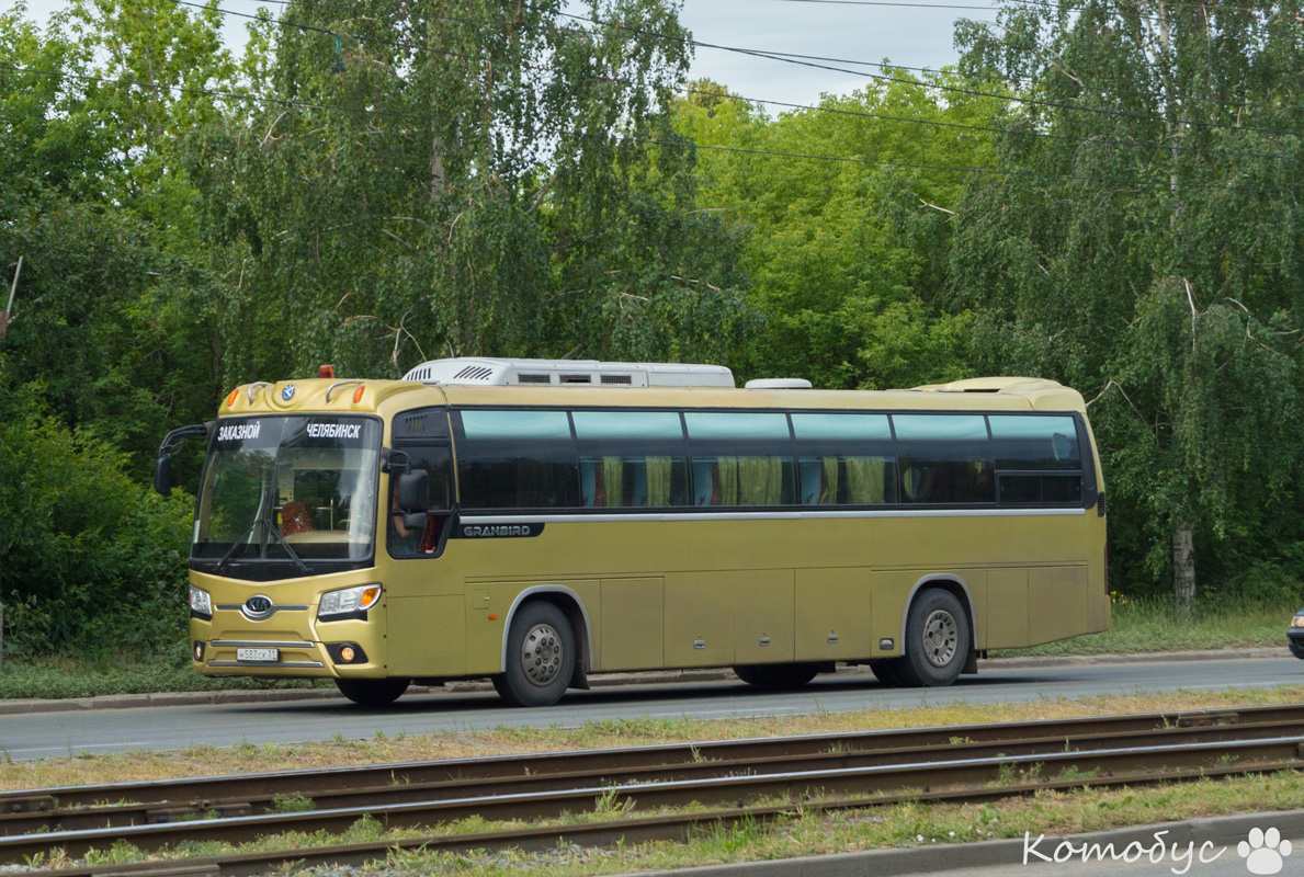 Челябинская область, Kia Granbird № Н 583 СК 31