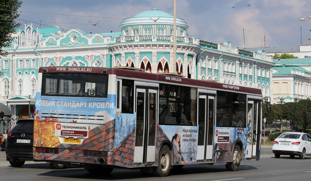 Sverdlovsk region, NefAZ-5299-20-32 Nr. 504