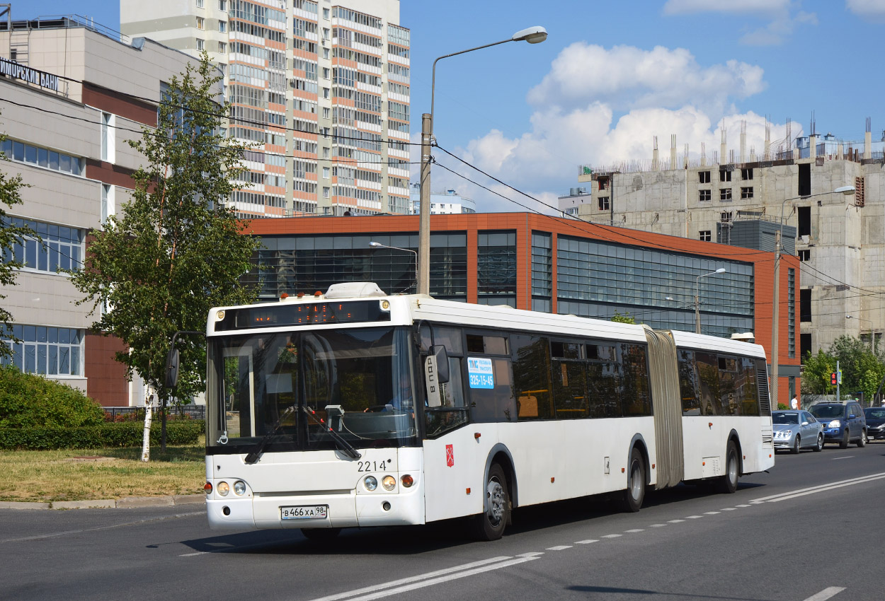 Sankt Petersburg, LiAZ-6213.20 Nr. 2214