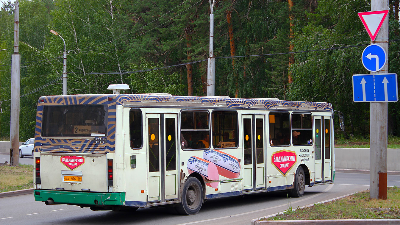 Свердловская область, ЛиАЗ-5256.45 № КА 706 66