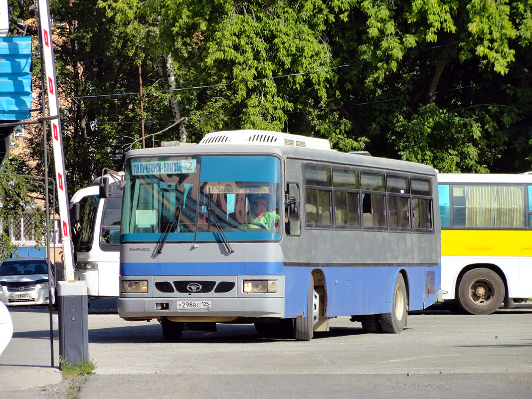 Приморский край, Daewoo BS106 Royal City (Busan) № У 298 ВС 125