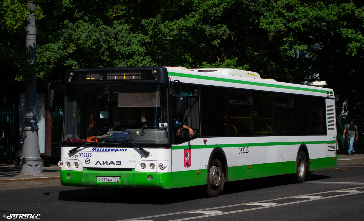 Moskau, LiAZ-5292.22 (2-2-2) Nr. 032113