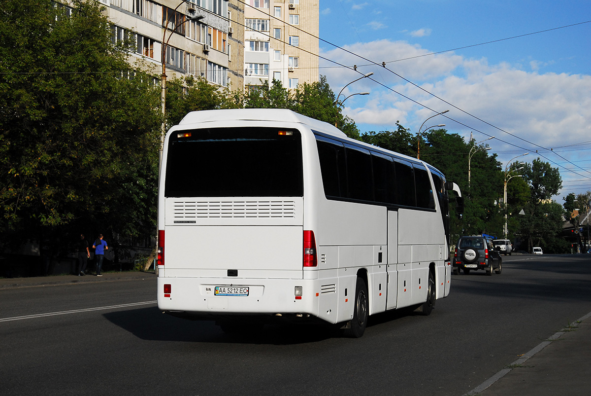 Киев, Mercedes-Benz O350-15RHD Tourismo № AA 5212 EC