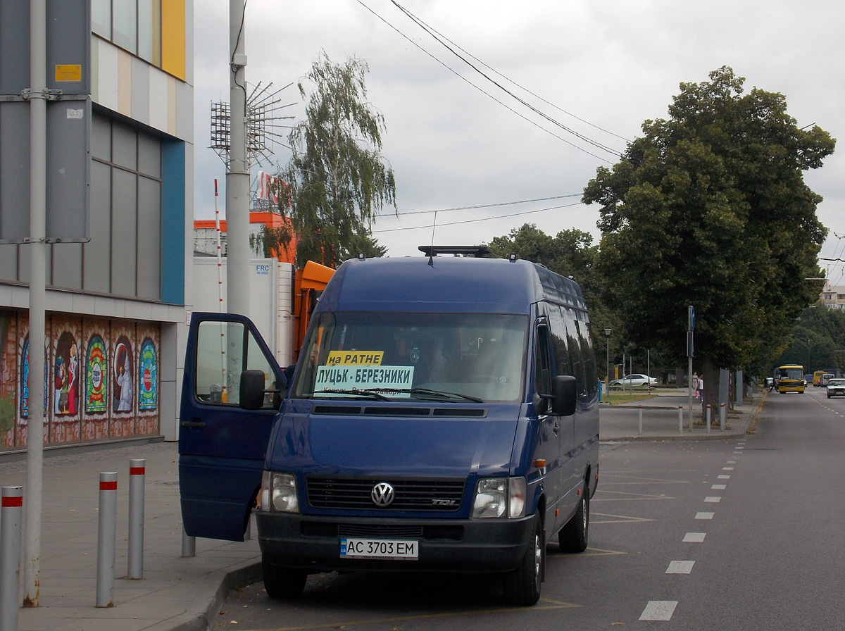 Волынская область, Volkswagen LT35 № AC 3703 EM