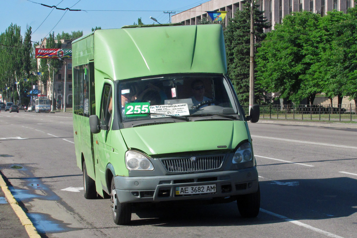 Днепропетровская область, Рута СПВ-17 № AE 3682 AM