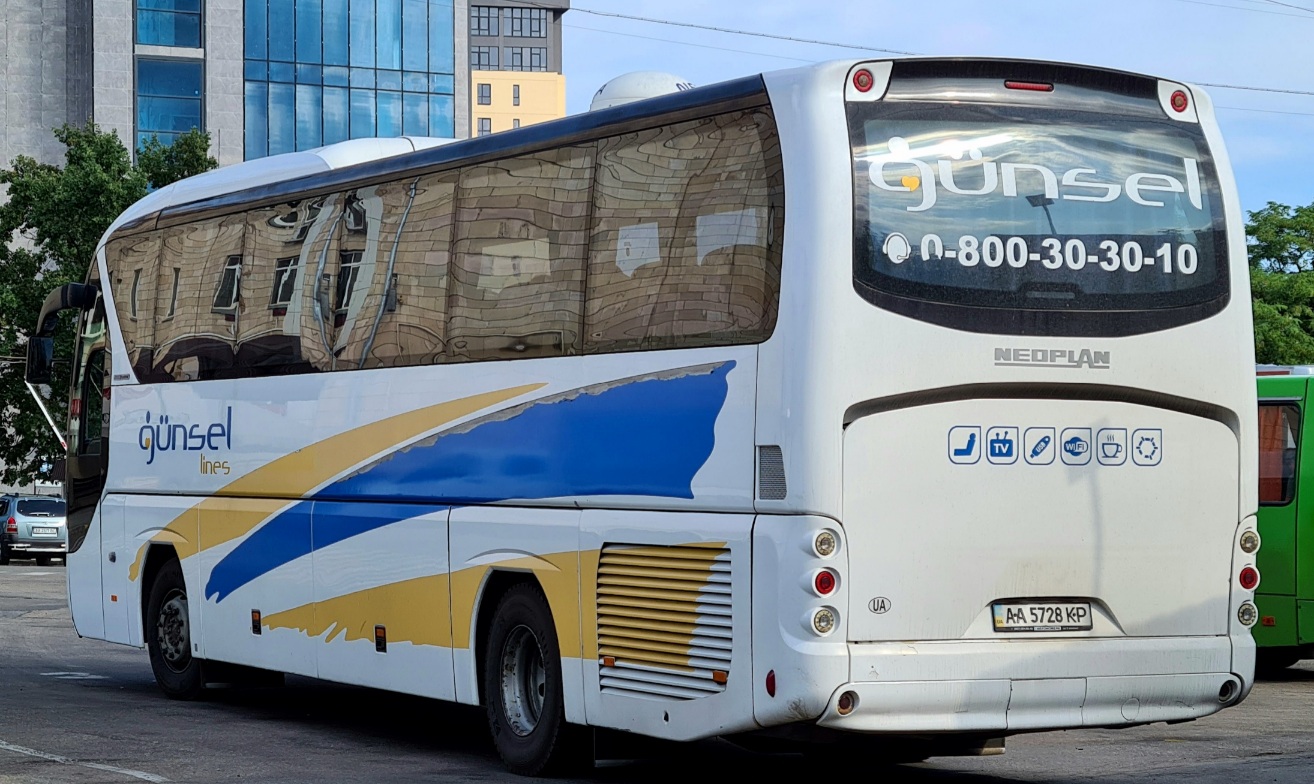 Киев, Neoplan P21 N2216SHD Tourliner SHD № AA 5728 KP