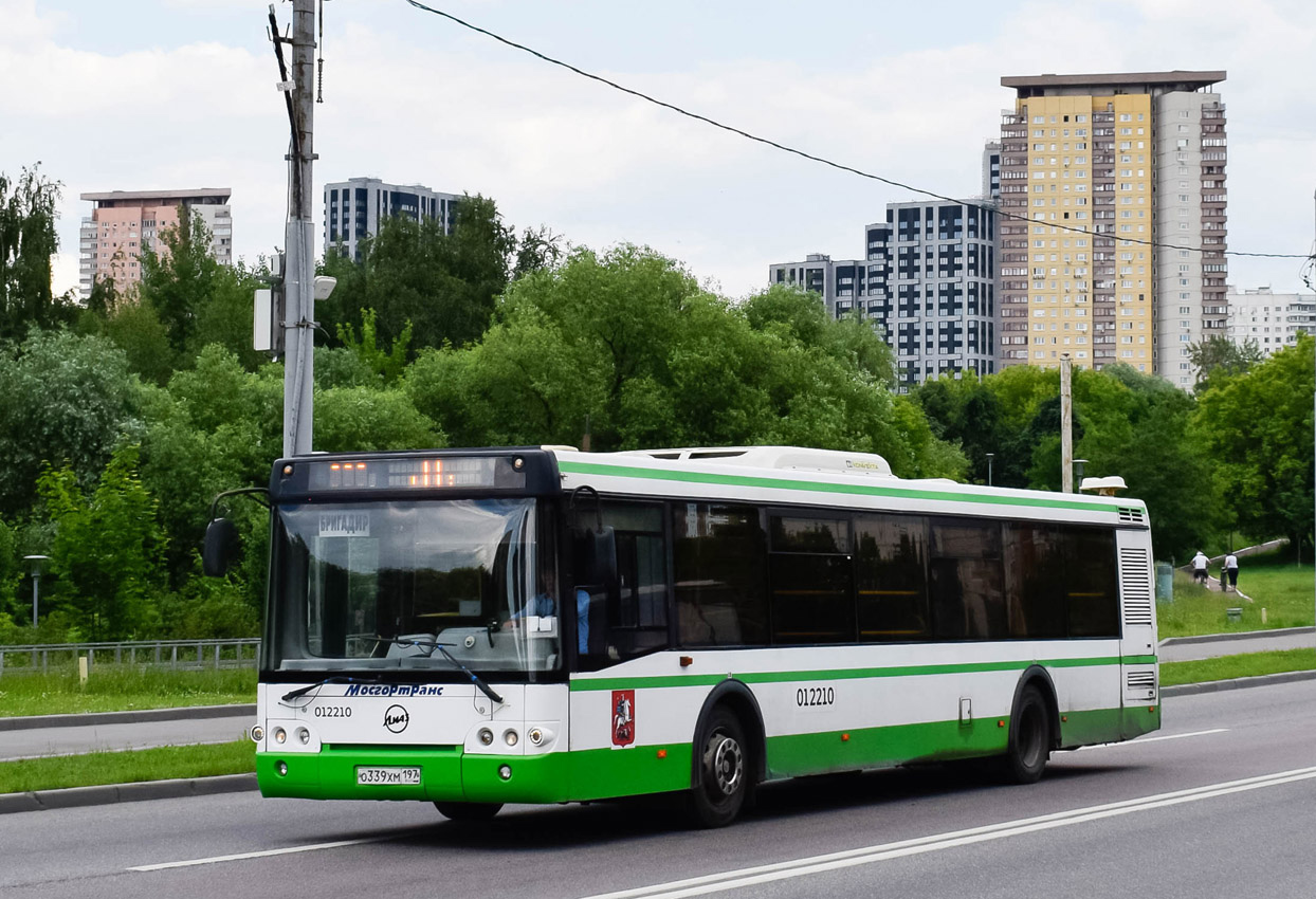 Moskau, LiAZ-5292.22 (2-2-2) Nr. 012210