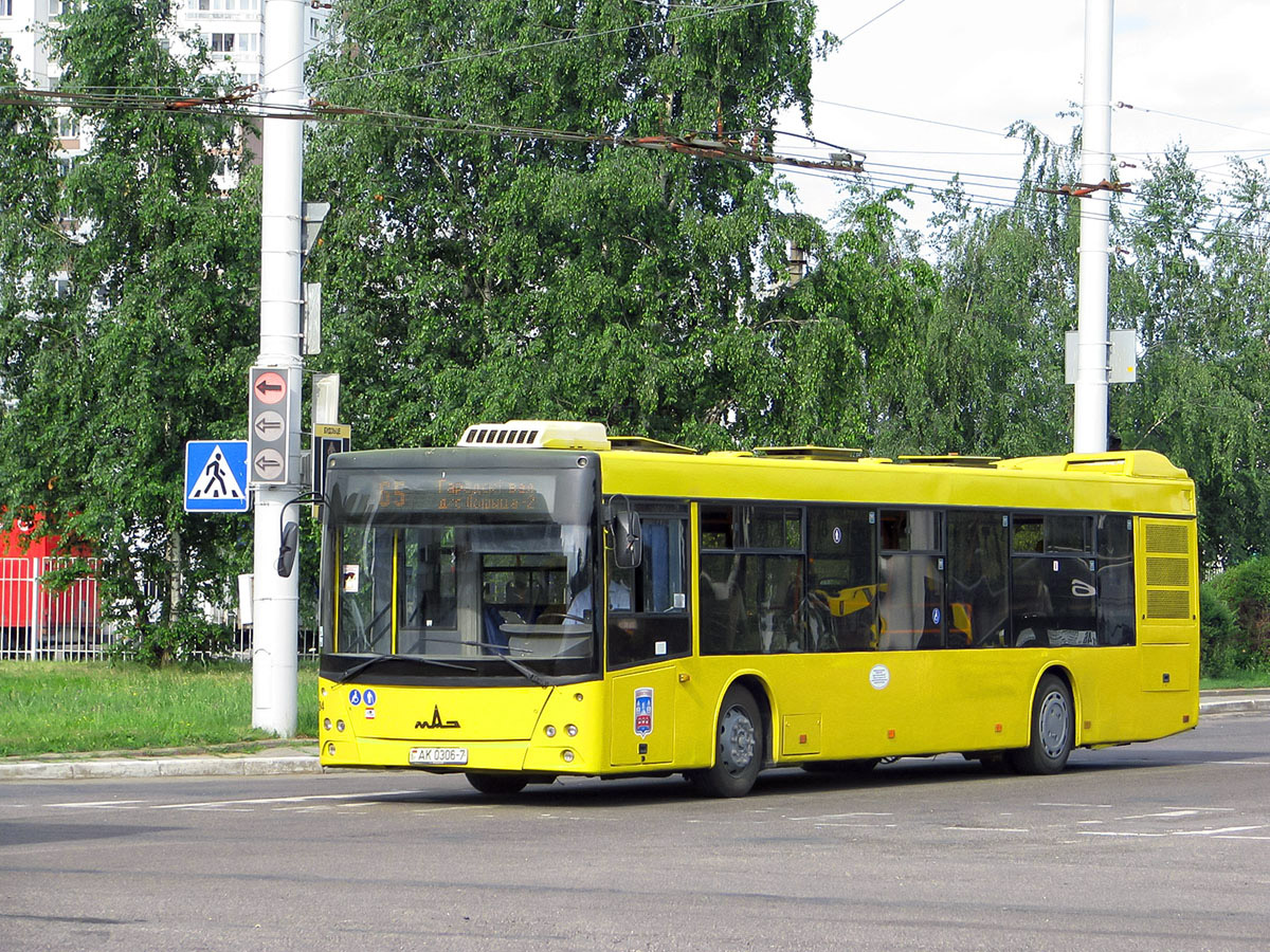 Minsk, MAZ-203.076 č. 040894