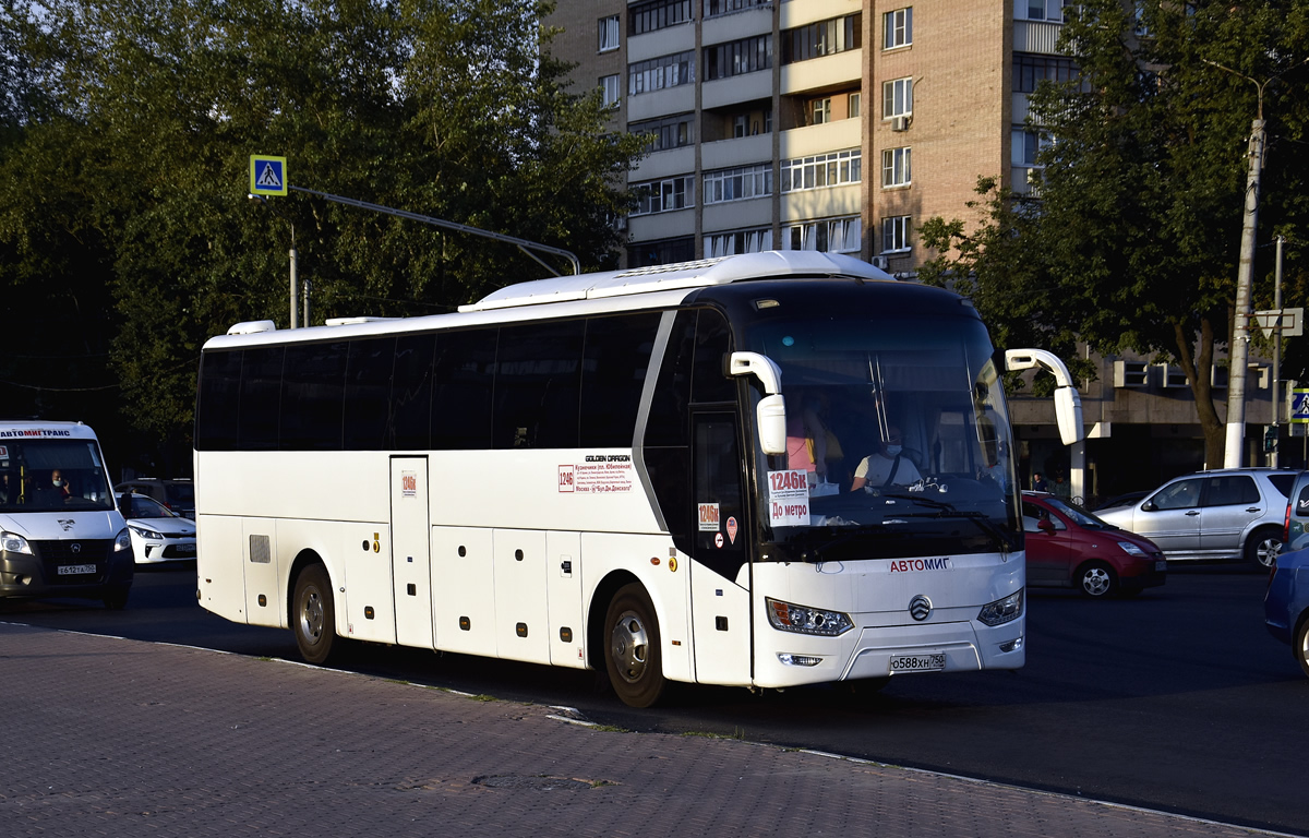 Московская область, Golden Dragon XML6126JR № О 588 ХН 750