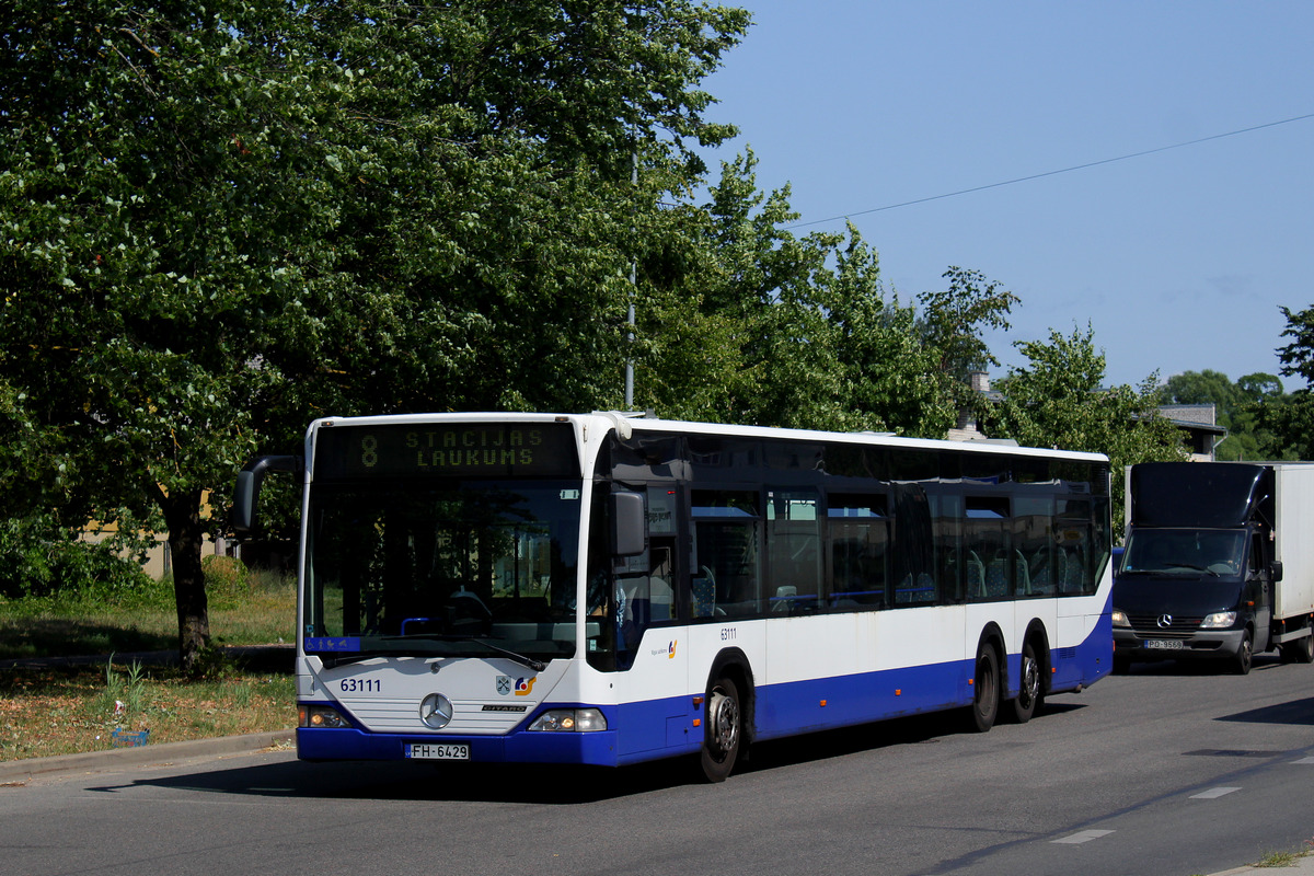 Латвия, Mercedes-Benz O530L Citaro L № 63111